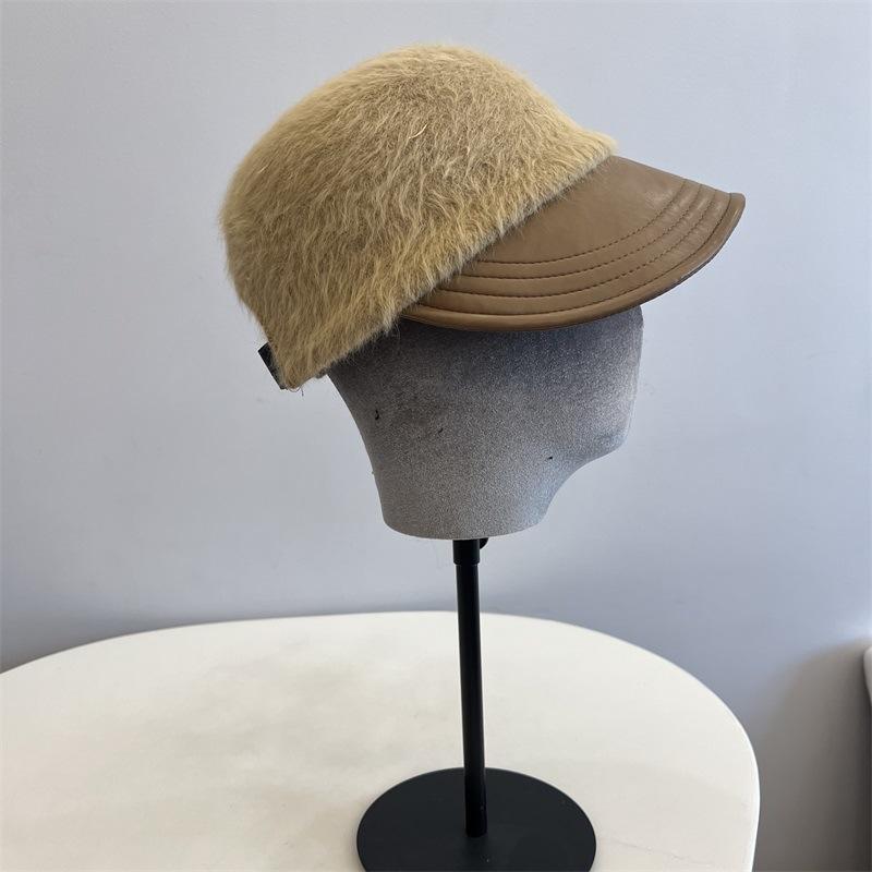 Rabbit Fur Knitted Splicing Leather Brim Equestrian Hat Autumn and Winter Women's Literary and Artistic Face Small Peaked Cap Tide