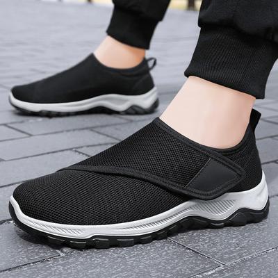 Wiosenne nowe oddychające męskie buty casualowe stare pekińskie buty materiałowe modne okrągłe palce rzep buty do chodzenia dla taty