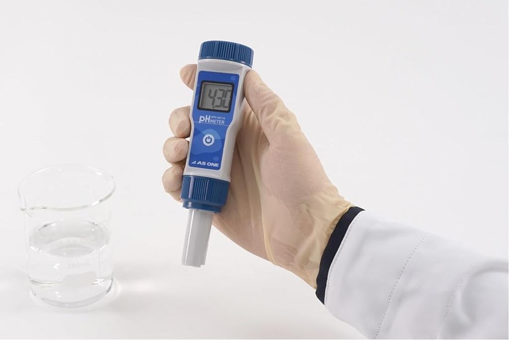 AS ONE Waterproof pH Meter 0.0~14.0pH APH-6011 2-1287-22
