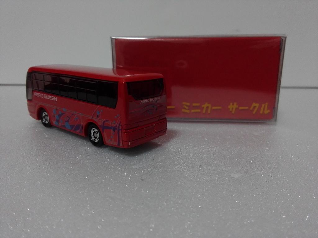 Gift Tomica Mitsubishi Fuso Aero Queen 30th Anniversary Red Crazy Miniature Car Circle with Case and Red Ships from Amazon Warehouse Set Out-of-Print