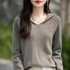 Sequined Wool Hooded Pullover: 100% Wool, Seamless Knitwear with Colorful Sequins for Women - Perfect for Autumn