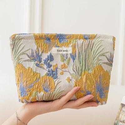 Women's Makeup Bag Color Floral Canvas Large Capacity Lipstick Air Cushion Storage Bag Commuter Handy Bag Travel Toiletry Bag