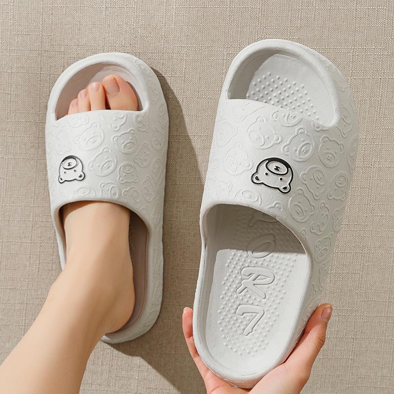 

Женские летние нескользящие тапочки с мишками - EVA шлепанцы, устойчивые к запаху, для дома 42-43 (Fits 41-42)