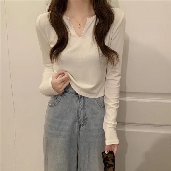 Women's Slim Fit V-Neck Long-Sleeve T-Shirt for Spring/Autumn 2025 - New Korean Style