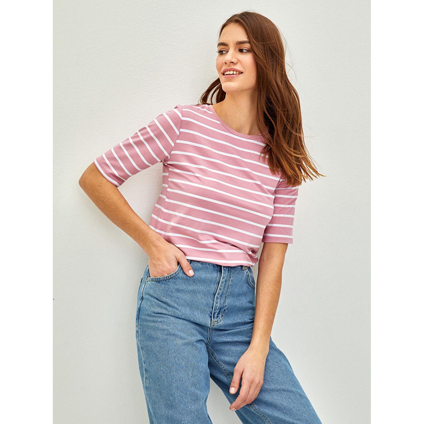 

LCW BASIC Полосатая женская футболка с круглым вырезом и короткими рукавами розовая