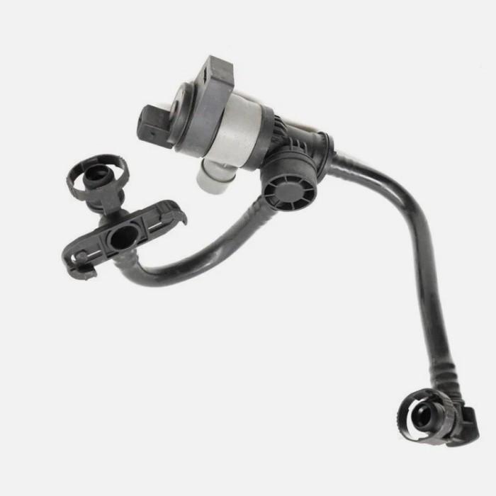BMW Carbon Canister Solenoid Valve 13907636156 for 2, 3, 4, 5, and 6 Series.