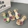 Calzado para mujer – Sandalias