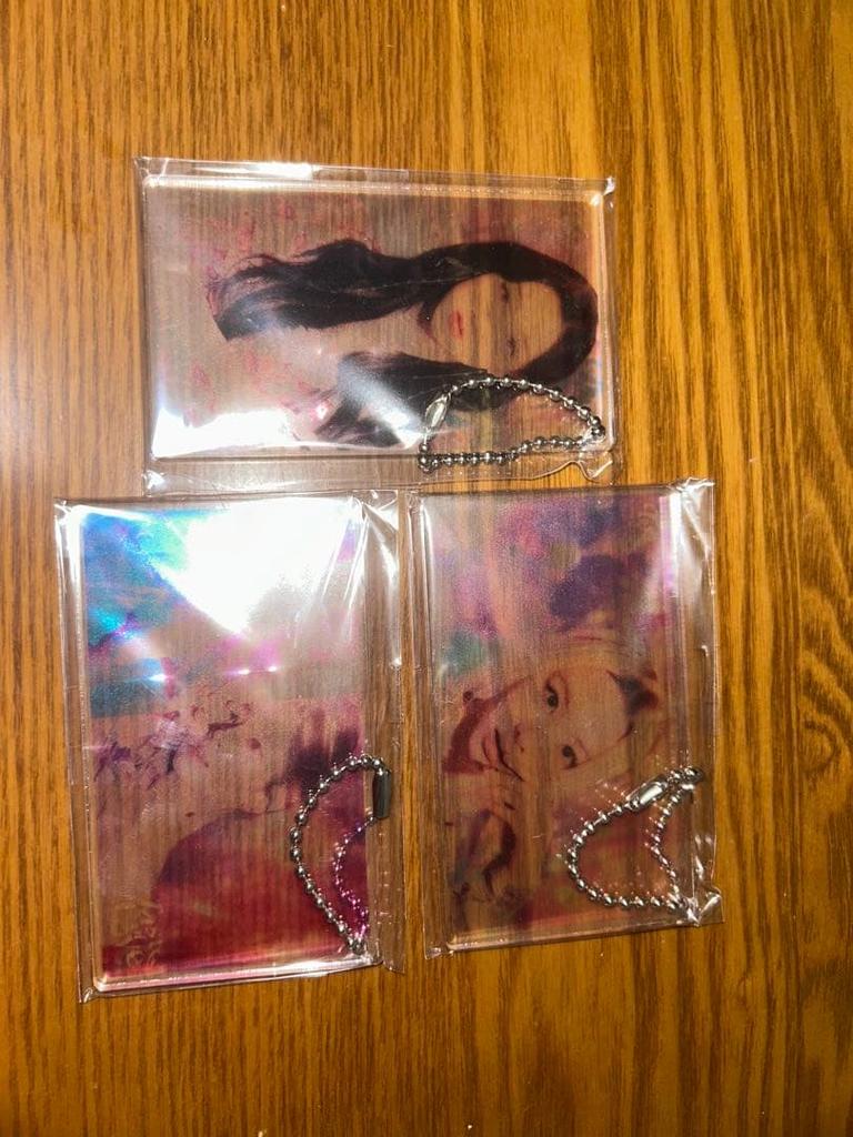 [USED] TWICE Taste of Love CD