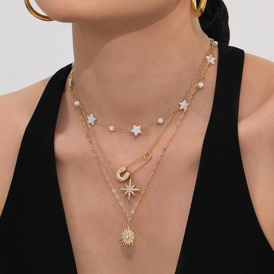 Spilla Luminosa in Zirconia 5A a Forma di Stella Girasole con Catena – Collana alla Moda di Lusso Leggero