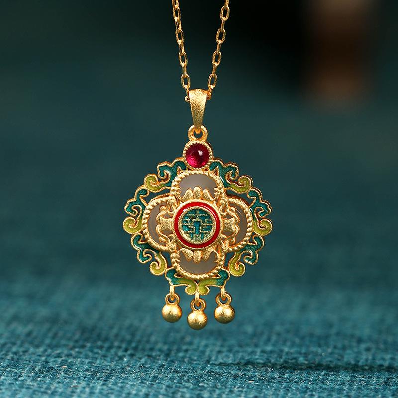 Guochao Style Four-Leaf Clover Pendant Necklace: Elegant Enamel & Hetian Jade Design for Women