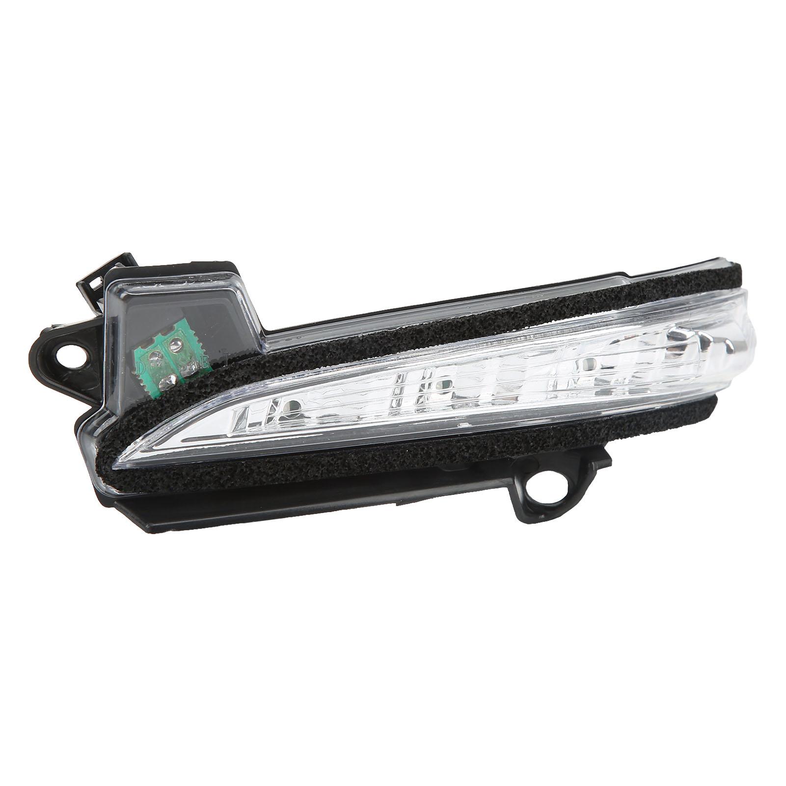 

Пластиковый указатель поворота в зеркале заднего вида. Замена указателя поворота для Ford Fusion 20132020