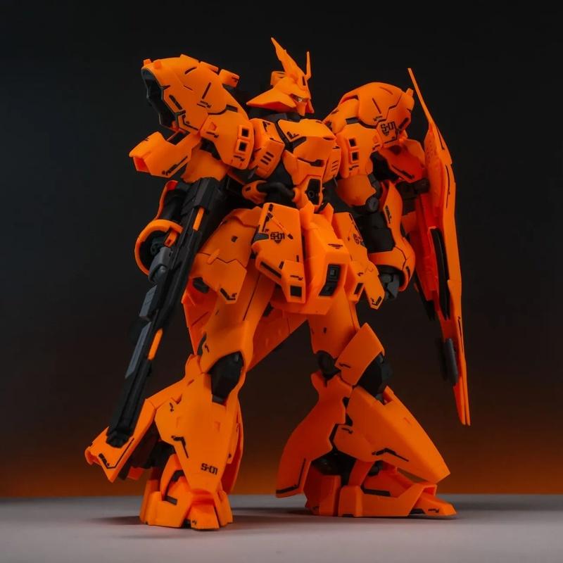 In-Stock RG 1/144 Sazabi HermèS Orange Assembly Posable Model Kit Action Figures Collecting Ornaments Plastic Models Toys Gifts
