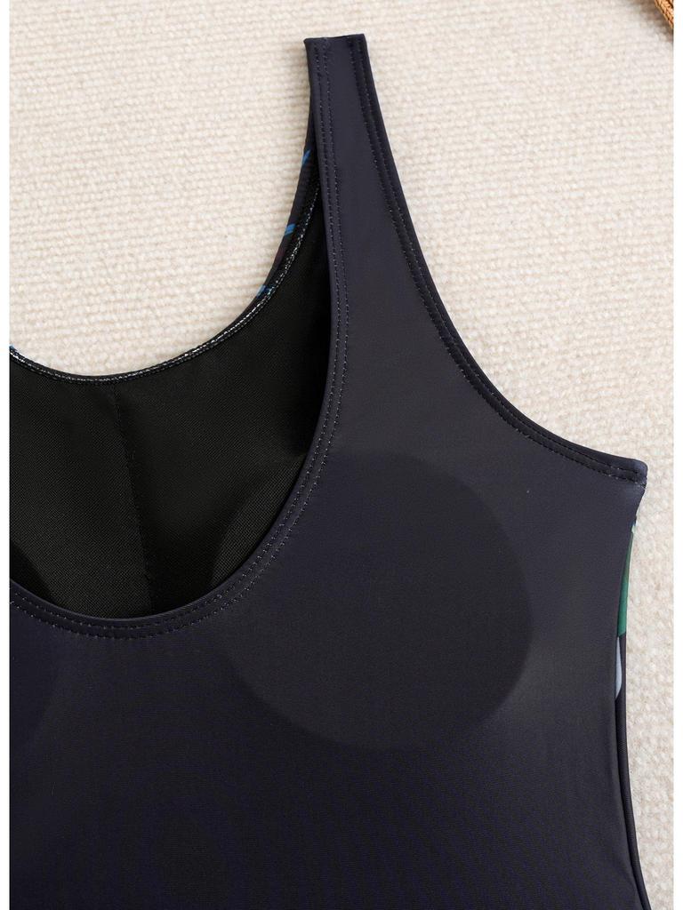 2026 New Women's European American One-Piece Sport Boyleg Swimsuit: Fashionable, Conservative Beachwear