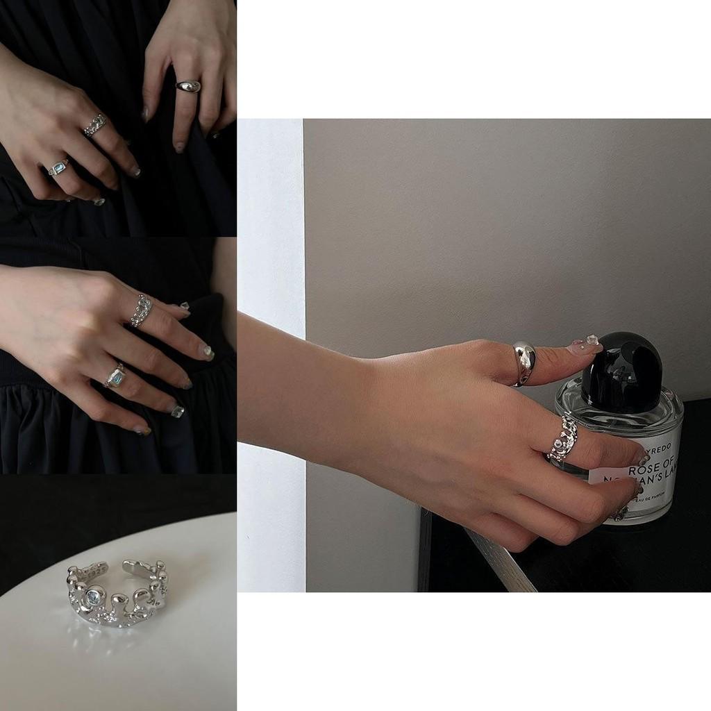 S925 Unique Silver Adjustable Ring For Women Highlighting Mesmerizing Moonstone Blue And