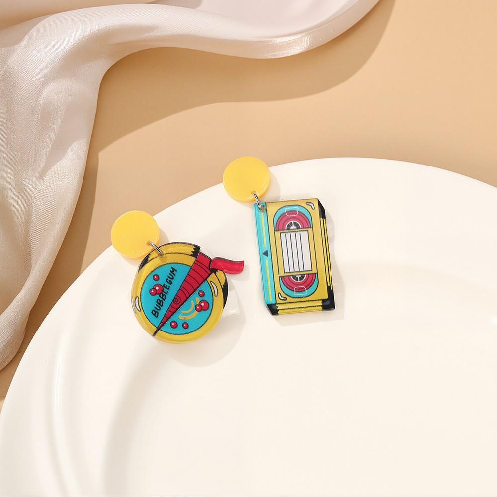 Série Animée pour Enfants Boucles d'Oreilles Dopamine Mignonnes Rétro Uniforme Scolaire Avion en Papier Clous d'Oreille Boucles d'Oreilles Douces Petites Fraîches pour Femme