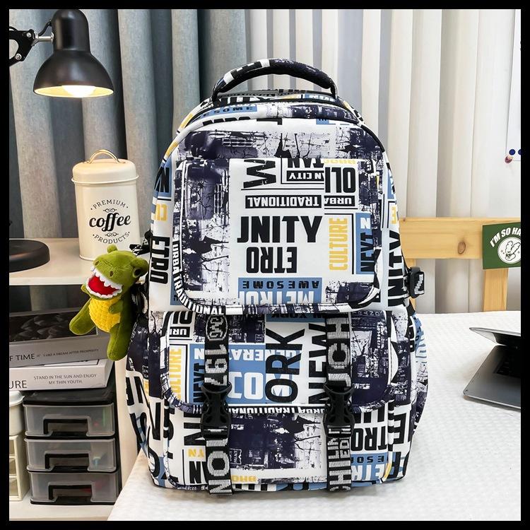 Schoolbag trendy cool graffiti boys junior high school students Internet celebrity schoolbag men large capacity fashion casual versatile backpack