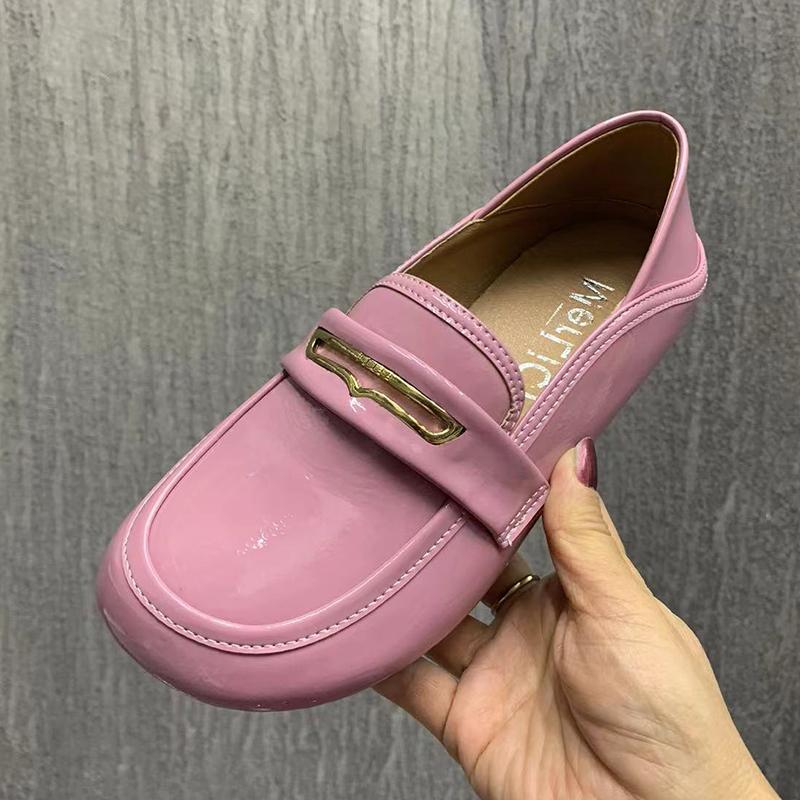 Fashion Women Shoes Luxury Brand Designer Shoes Plus Size Flats Shoes Casual Female Mullers Patent Leather Loafers Slip On Shoes