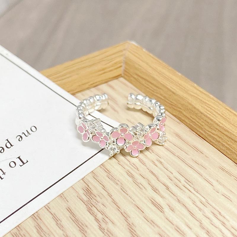 Süßer Altersreduzierender Weißer Rosa Emaille Schmetterling Blume Öffnungsring Superfairy Gestapeltes Tragen Mode Nische Zeigefingerring