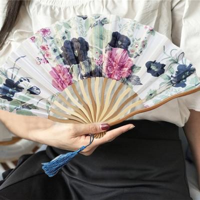 Exquisite Comfortable Grip Stage Performance Classical Party Decoration Fan Decor Favors