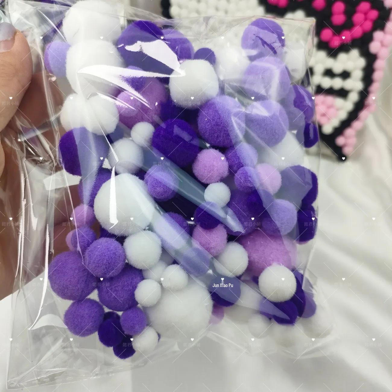 

Різнокольорові Високоеластичні Помпони: Змішані розміри для креативного DIY та прикрас ручної роботи