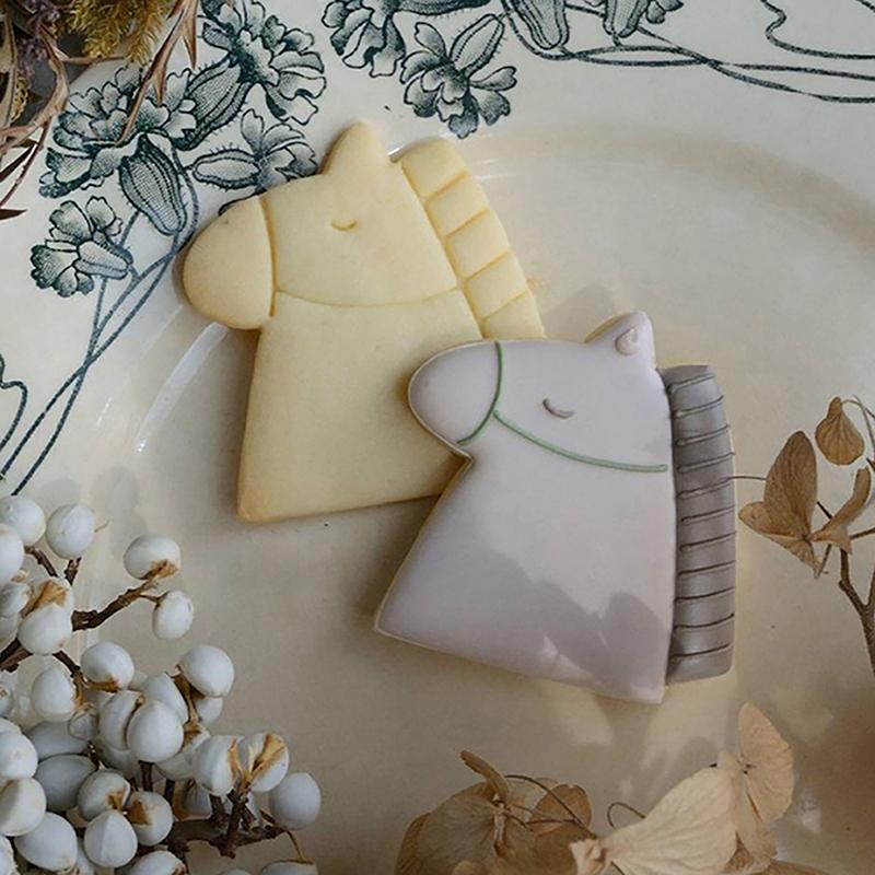 Cartoon Horse Shape Cookie Cutter Diy Biscuits Fondant Embossing Mold 2026 New Year Party Cake Decor Supplies Cookie Baking Tool