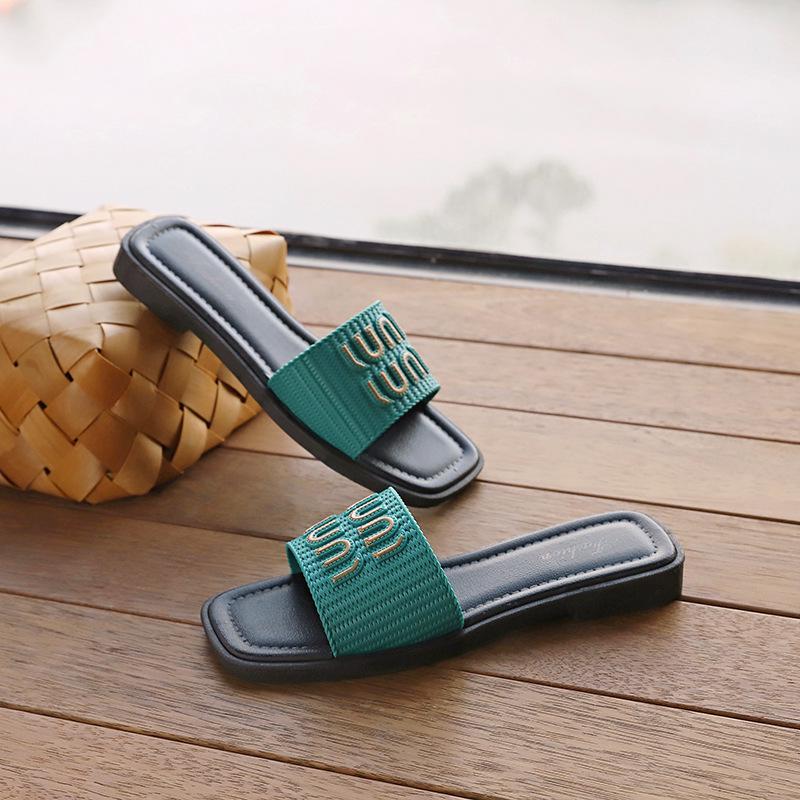 Korean Style Women's Summer Beach Slide Sandals - Versatile Indoor/Outdoor Strap Design
