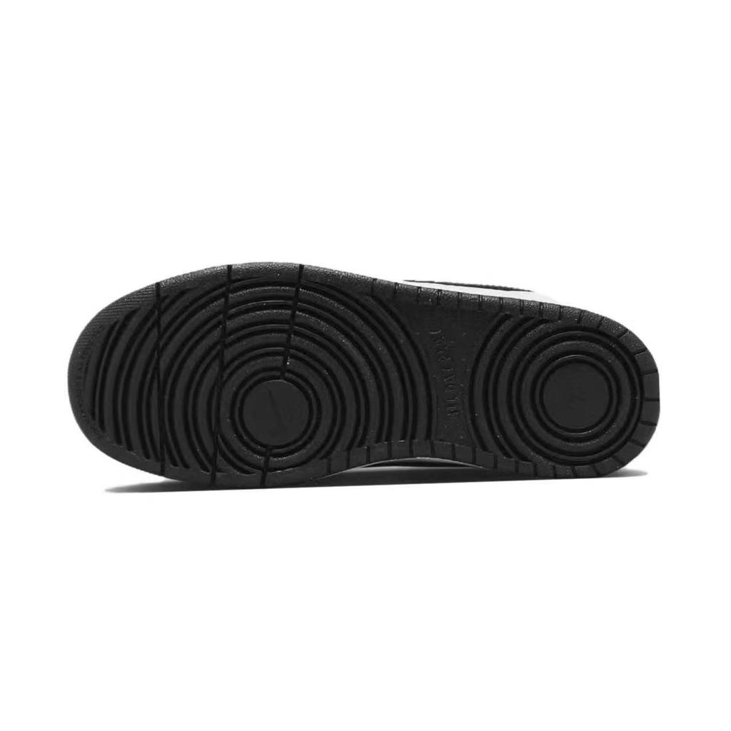 Nike Court Borough Coverage Slip Resistant Impact Resistant Abrasion Resistant Low Top Skateboard Shoes Women's DV5456-104(Team59-)