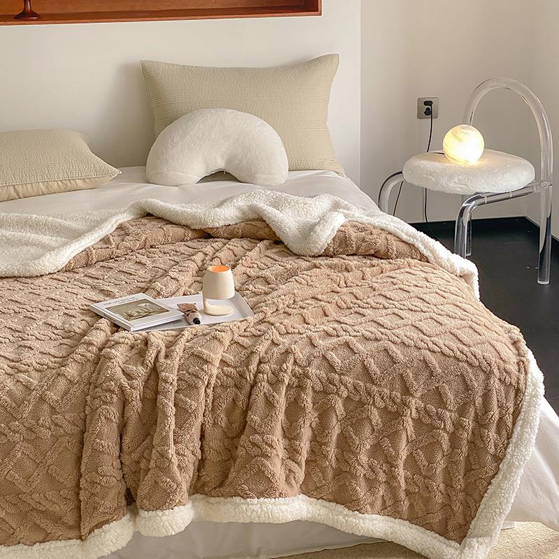 Simple Solid Color Blanket Home Thickened Leisure Blanket Office Nap Blanket Warm Soft and Skin Friendly Sofa Bed Blankets
