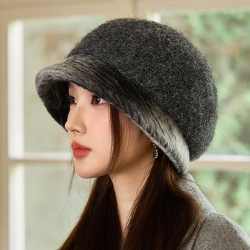 Retro Hat Women's Autumn and Winter Casual Beret Windproof and Warm British Painter Hat