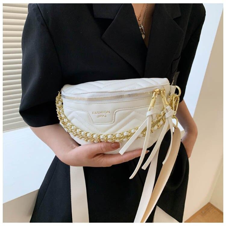 chanel pearl waist bolsa