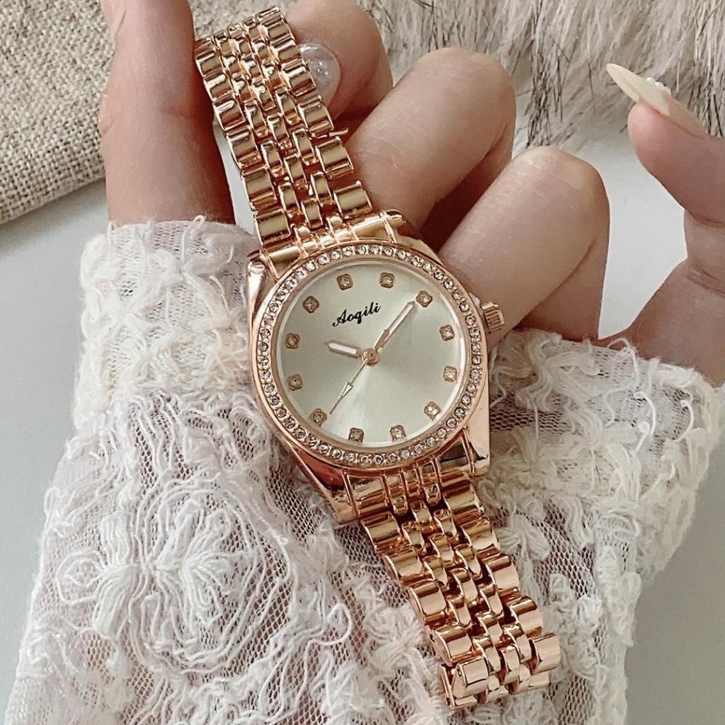 Quarz-Damenuhr mit großem Zifferblatt und Diamantakzenten - Stilvolles Stahlband