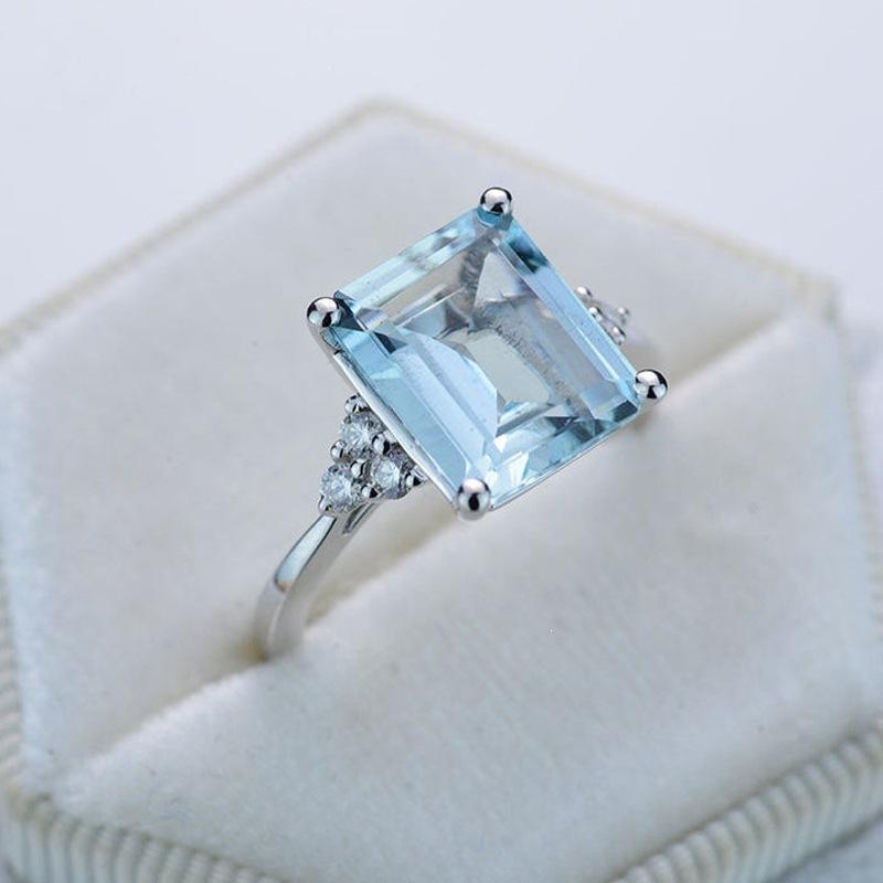 Cross mirror hot-selling couple ring European and American style ocean blue square engagement diamond ring jewelry