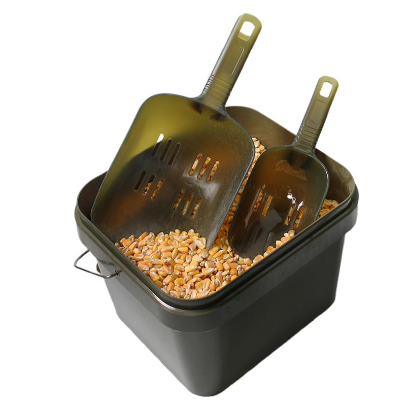 1PC Carp Fishing Tool Bait Spoon for Boilies, Pellets, Maggots Method Feeder Fishing Carp Feeder Bait Holder Groundbait Rocket Pelle