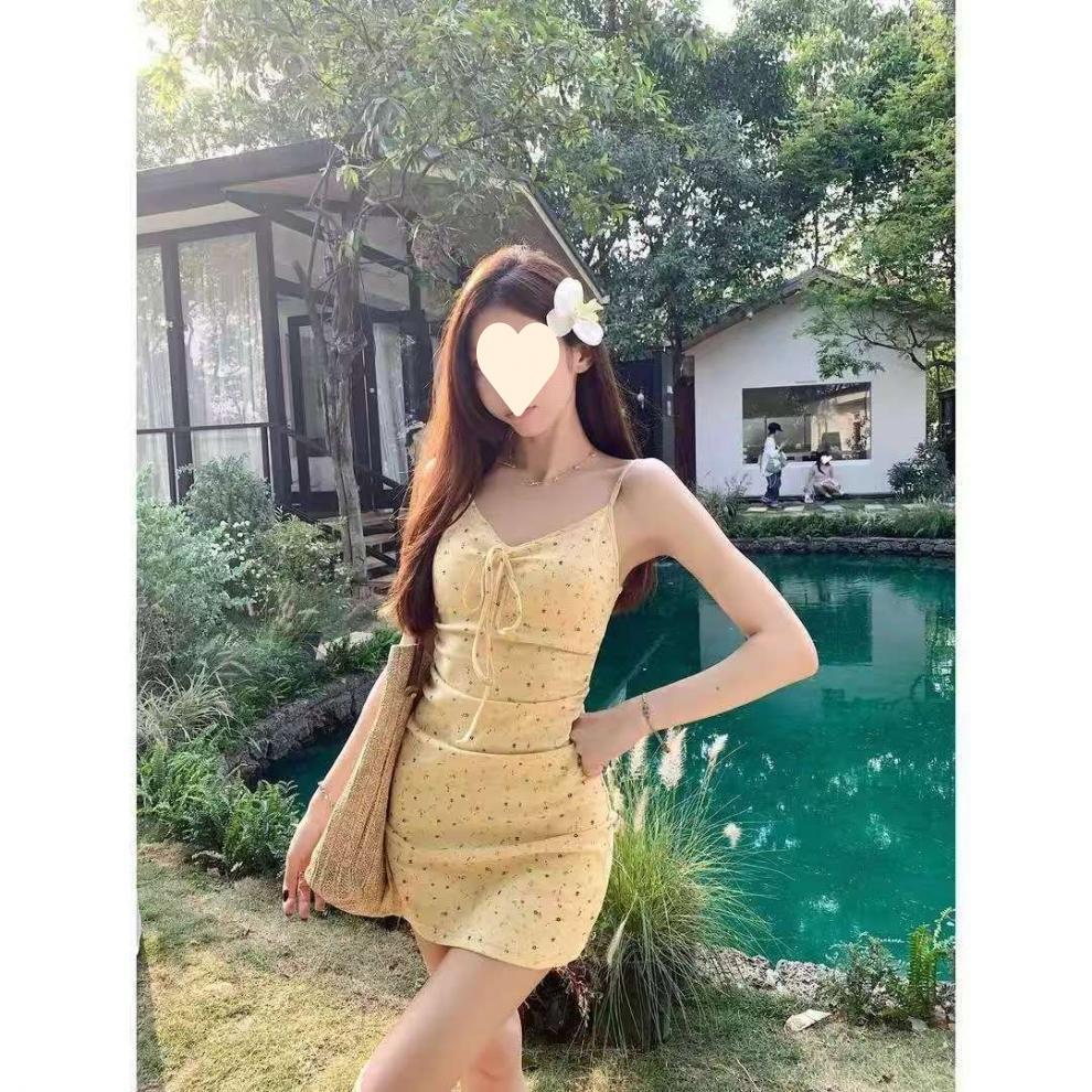 

Premium milk yellow floral suspender dress dress women s summer pure desire wind slim fit slim long short skirt small cardigan S