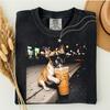Lustiges Französische Bulldogge trinkt Eiskaffee Shirt,Tier Meme Grafik T-Shirt,Hundebesitzer Geschenk,Kaffee Hund Oberteil,Geschenk für Tierliebhaber,Lustiges Hunde Shirt
