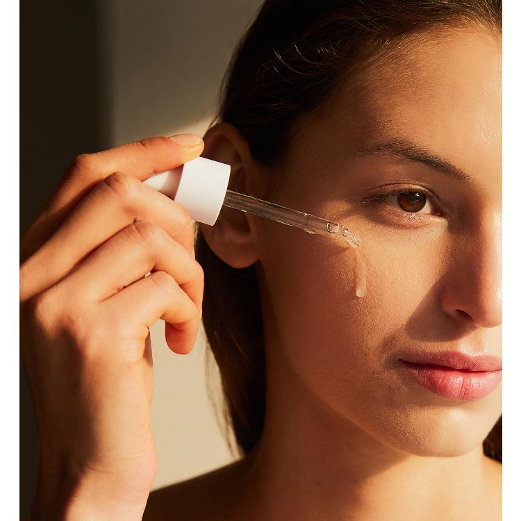 Skin1004 Fiala Centella del Madagascar 100ml Ripara i segni dell'acne sulla pelle e rafforza la barriera cutanea