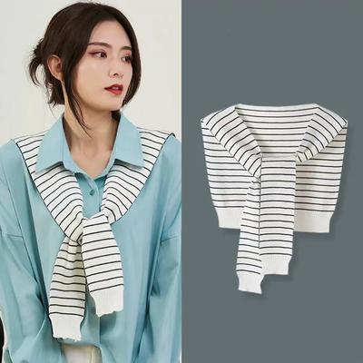 Sciarpa a righe in maglia coreana Primavera Autunno Donna Blusa Spalle Finto Collo Mantellina Sciarpa annodata Piccolo Sciarpa
