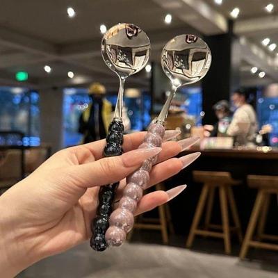 Luxusní perleťově duhová keramická rukojeť Nerezová lžíce