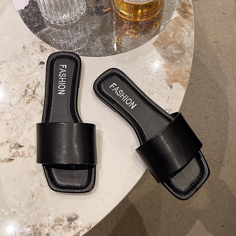 Slippers Women's Summer Outer Wear New Fashionable Versatile Flat Bottom Non-slip One-word Drag with Skirt Cool Slippers