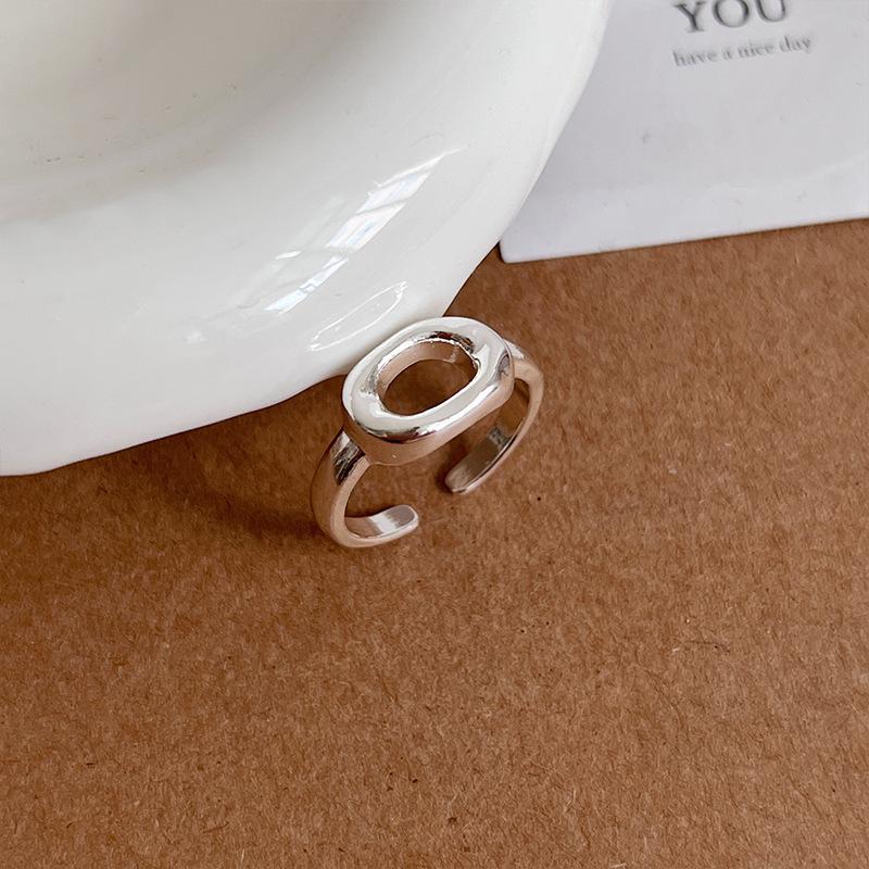 Versatile Adjustable Open Oval Ring - Trendy Irregular Bean Design for Women s Index Finger. Open Adjustable