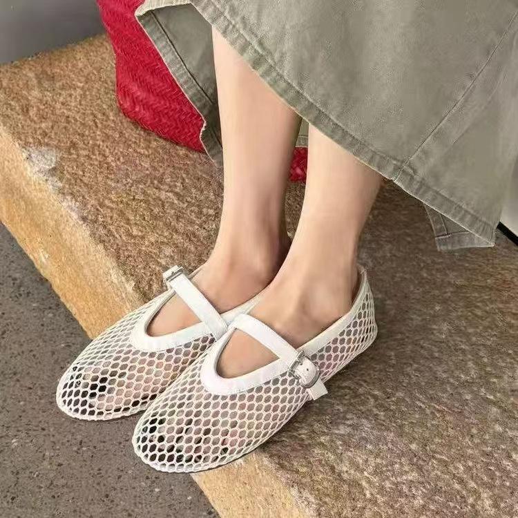 Plus Size Round Toe Fishnet Ballet Flats with Buckle - Women's Fashionable Flat Heel Shoes