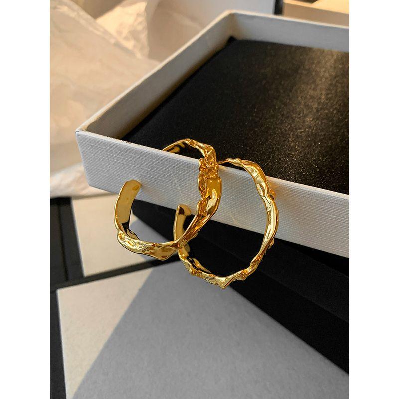 Fashion Ins Lava Texture Asymmetrical Metal Ear Ring Women's Special-Interest Design Exaggerated Earrings Fancy Earrings
