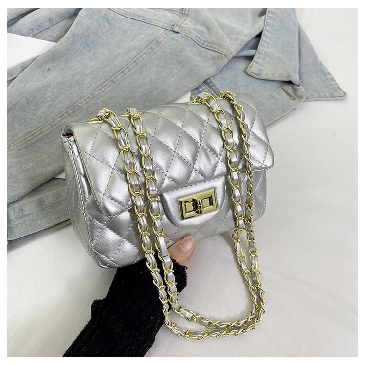 Handbag Women's 2026 New European and American Fashion Versatile Rhombus Chain Women's Shoulder Crossbody Small Square Bag