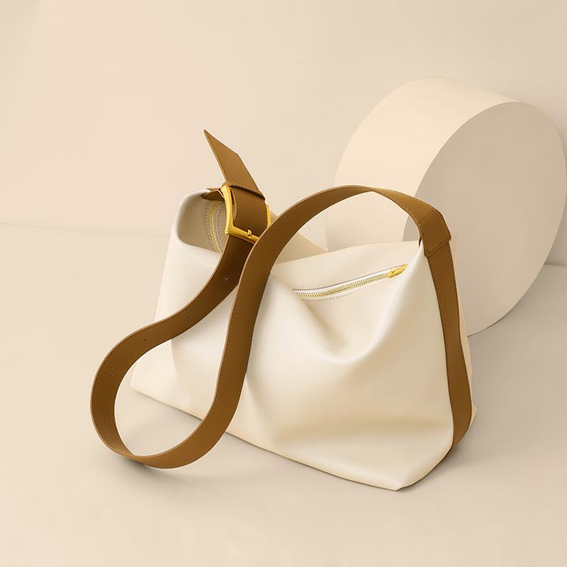 

Женская сумка-тоут кроссбоди большой вместимости - Коллекция Осень/Зима 2025, Высококлассная сумка на одно плечо для通勤者。