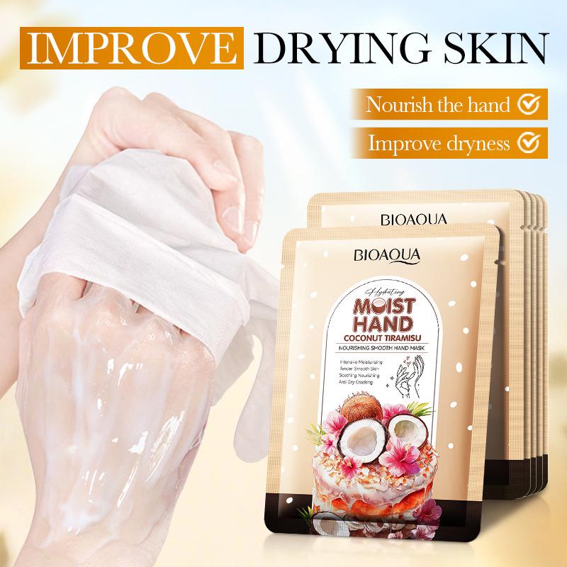 3pcs Coconut Cake Moisturizing Smooth Hand Mask 40ml Autumn and Winter Hand Care Anti-Dry and Cracked Skin Care Products