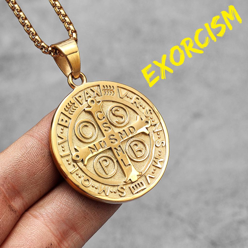 Naszyjnik z egzorcyzmem Świętego Benedykta Stal Nierdzewna Wisiorek Łańcuszek Punk Modny Amulet Biżuteria Prezent dla Mężczyzn Kobiet