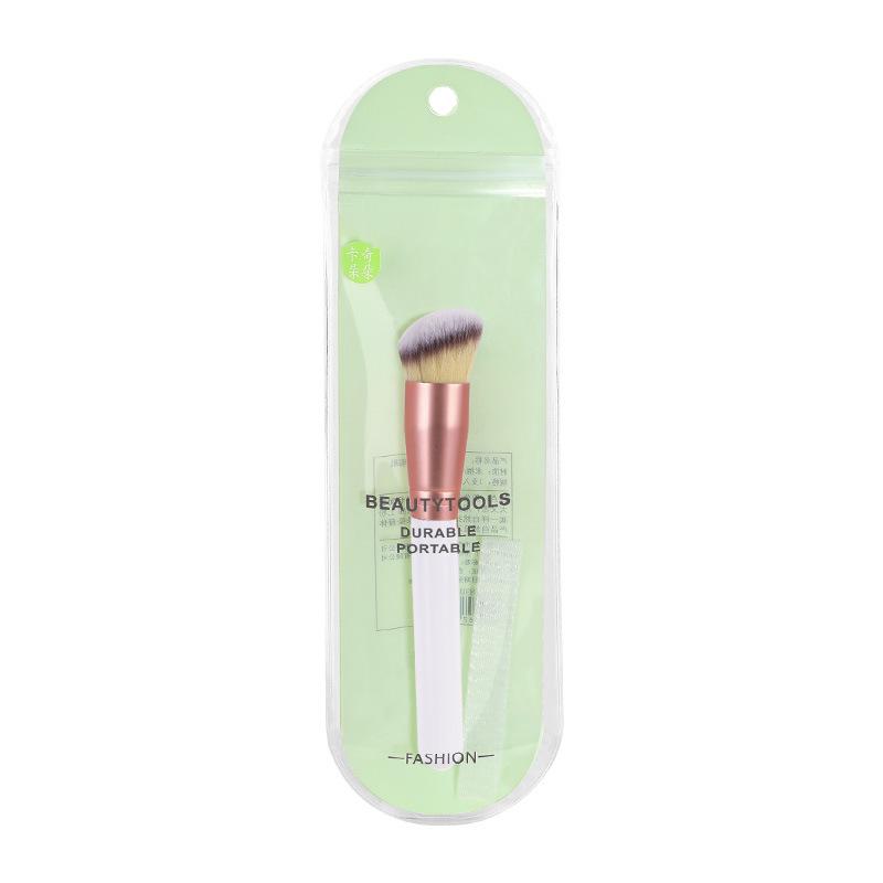 

Top-Selling 170 Seamless Angled Foundation & Highlight Brush