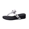 Pinch-in flip-flops shoes women's summer wear 2025 new Korean version fashion versatile flat-bottomed cool slippers beach shoes sandals