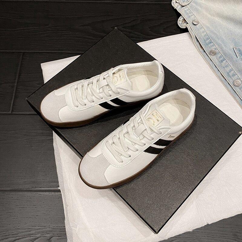 

Leather T-head retro women s new versatile casual sports shoes flat baseplate shoes women 40