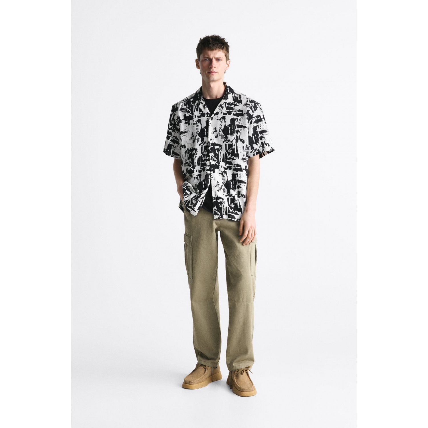 

ABSTRACT PRINT SHIRT